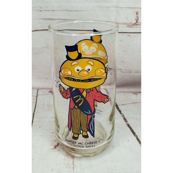 Vintage McDonald’s Collector Series Mayor Mc Cheese Tumbler Glass 1977 EUC - Picture 2 of 10